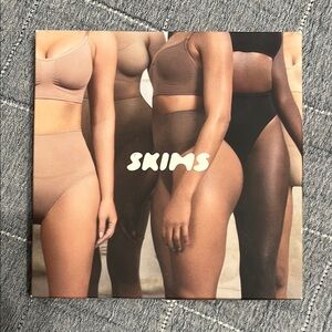 SKIMS Core Control Thong